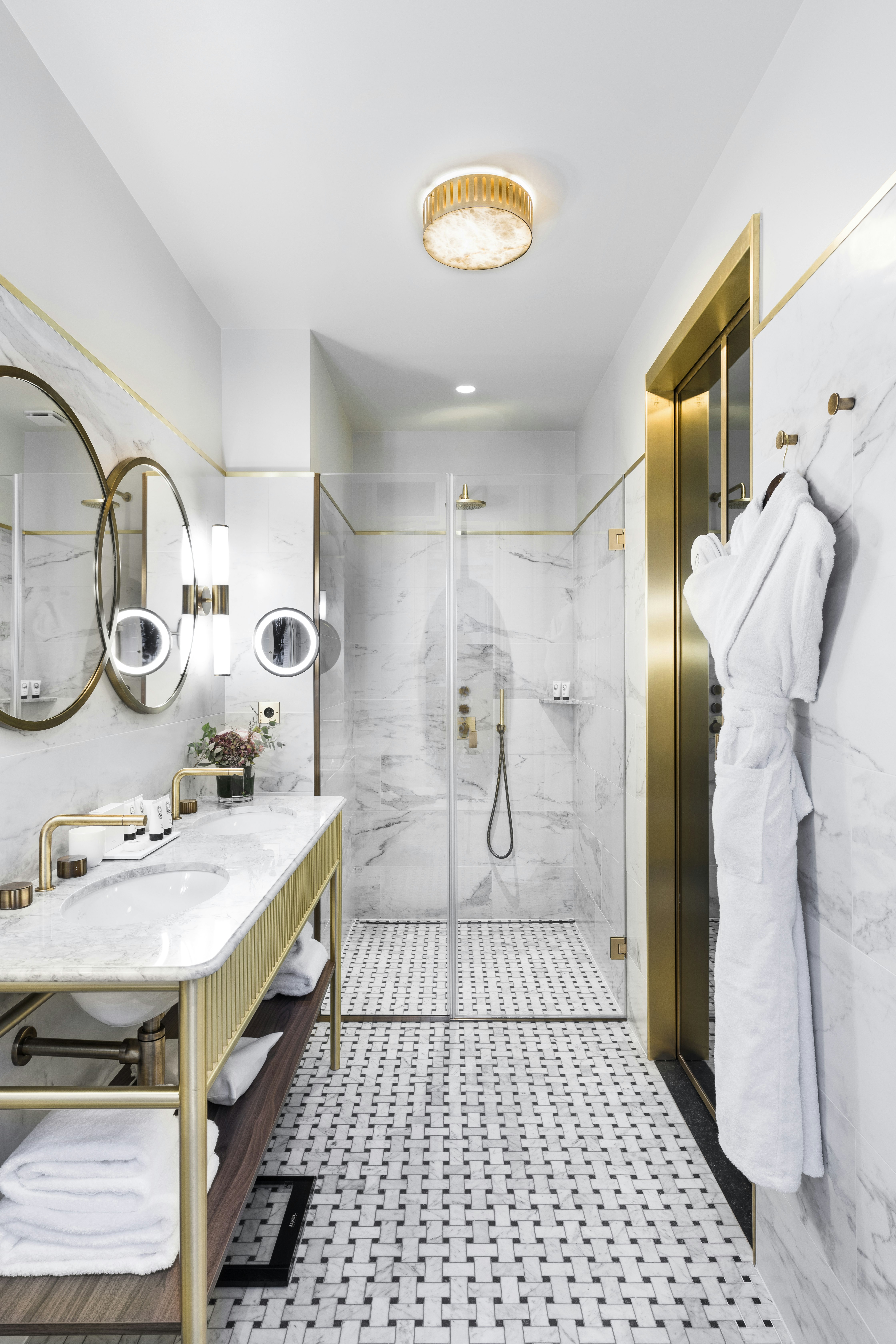 Superior Room - Bathroom