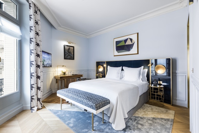 Deluxe Room - Bedroom