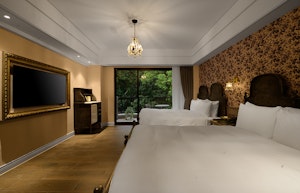 Handeson Quadruple Room