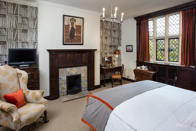 Splendid Historic Suite - Bedroom