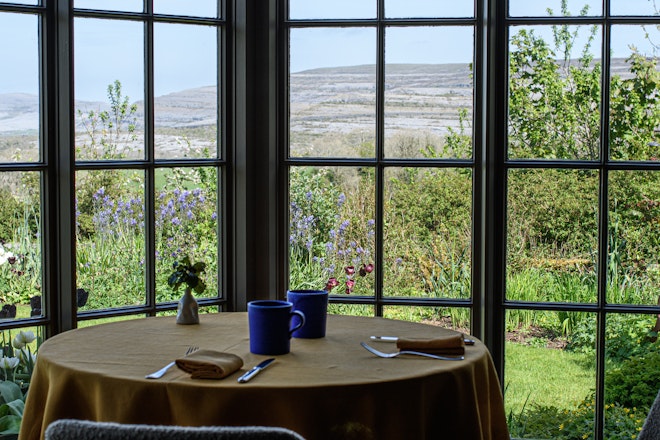 Breakfast Table