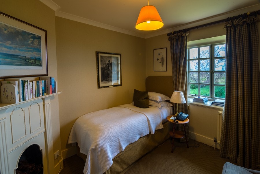 Caddies Closet - Bedroom