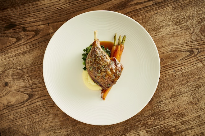 Artisan Room - Duck Leg
