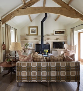 Cottage Master Suite Lounge