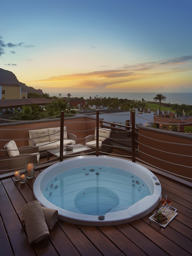 Suite Sea View with Whirlpool - Whirlpool