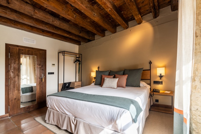 Camara Room - Bedroom