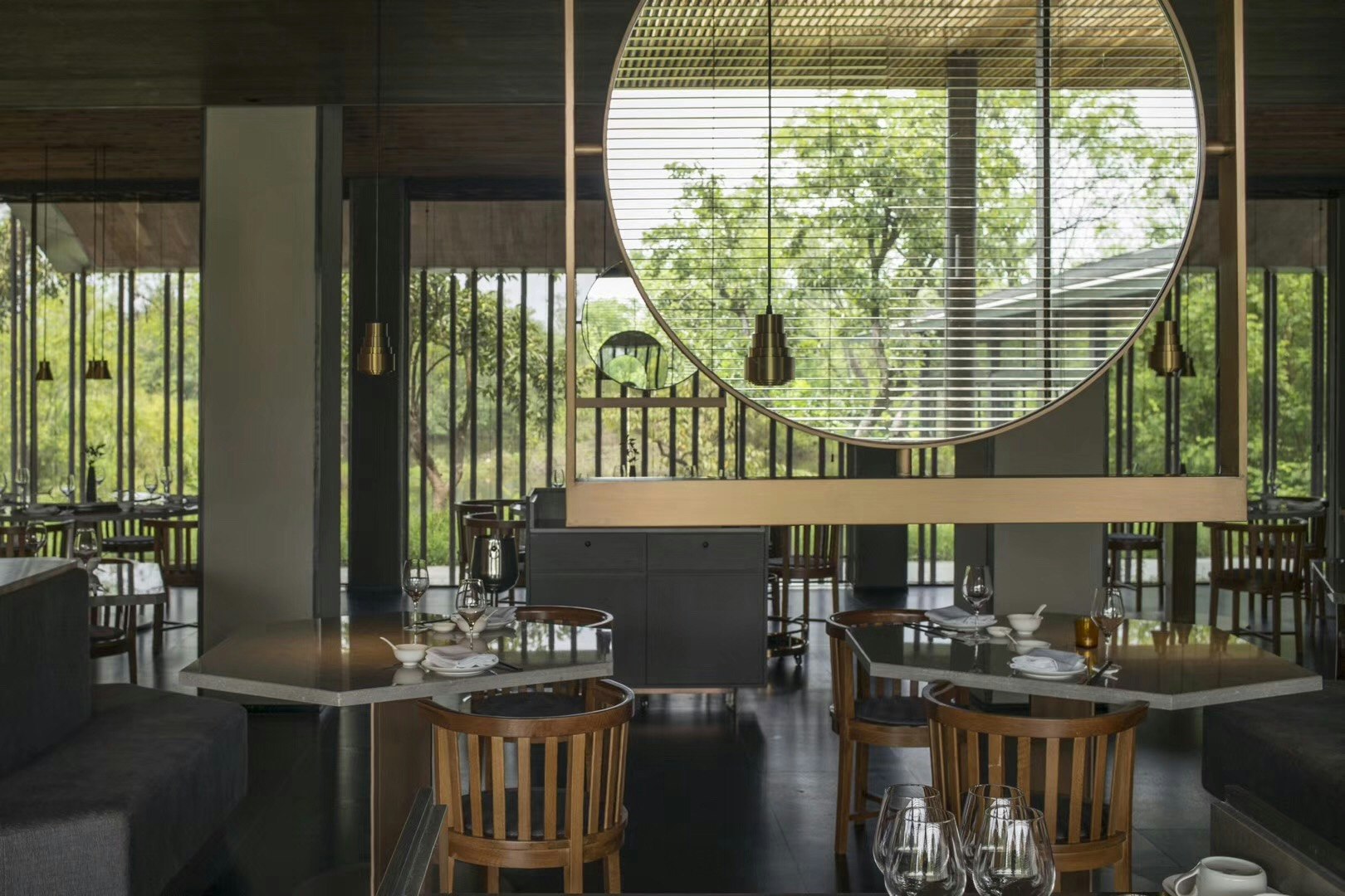 Xi Yin Chinese Restaurant Entrance