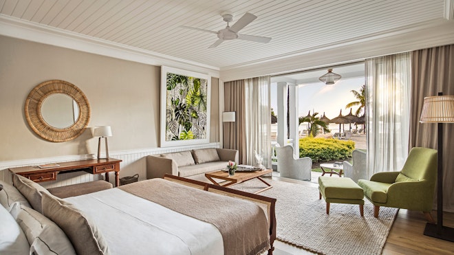 Deluxe Seaview Suite