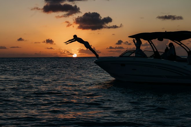 Private Sunset Cruise with canapés & cocktails