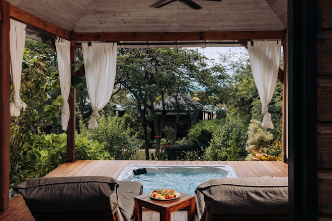 Two Bedroom Villa - Outdoor Jacuzzi