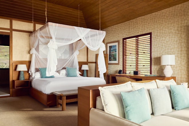 Beachfront Villa Suite - Bedroom