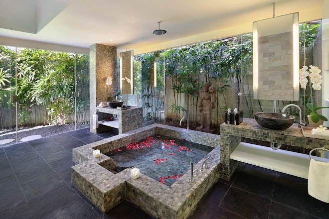 Three Bedroom Ocean View Pool - Bathroom