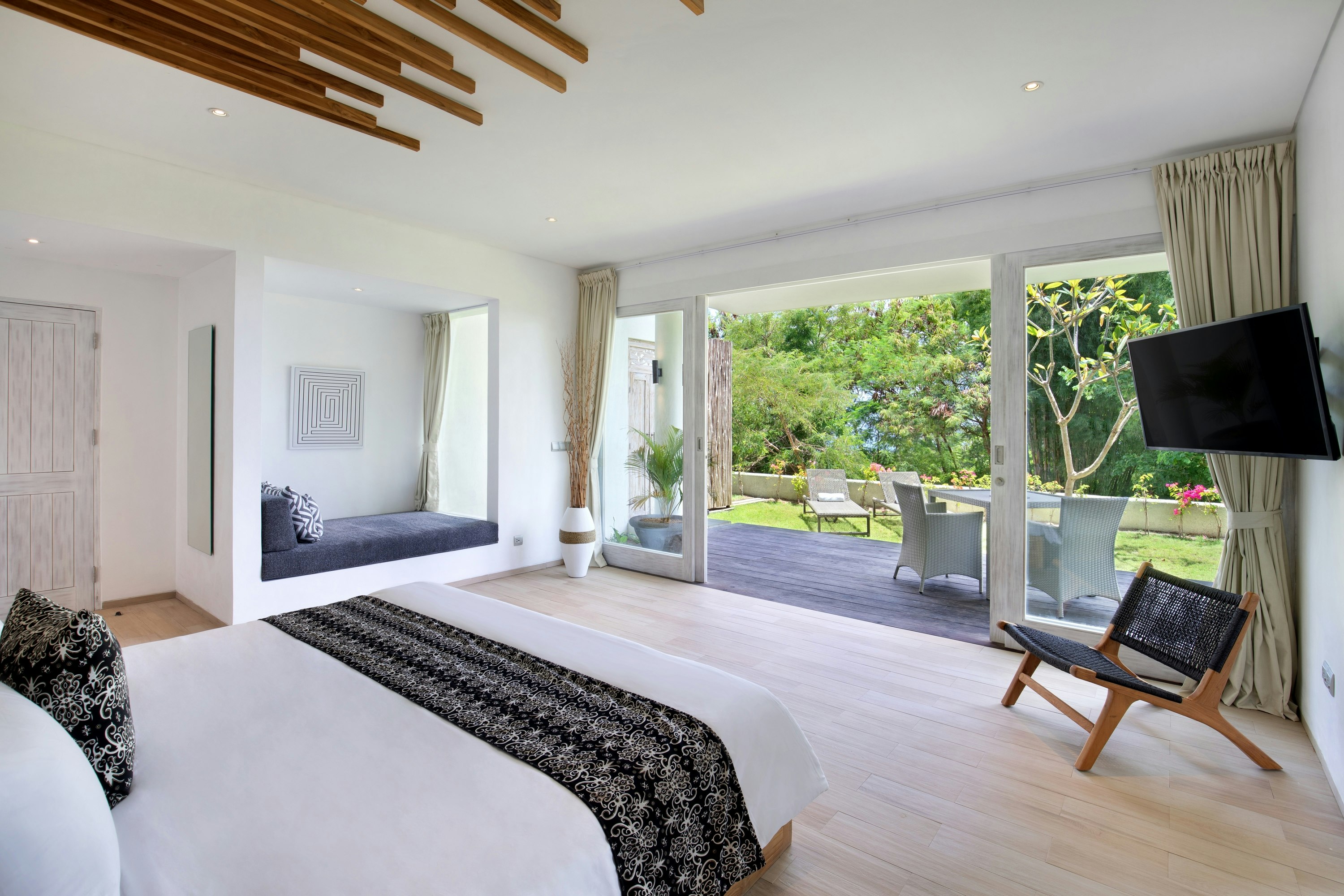 Studio Bedroom Garden View Villa