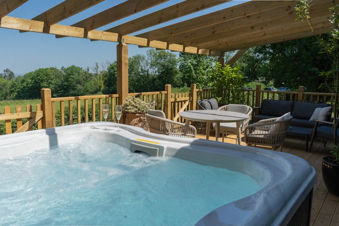 The Lookout - Jacuzzi