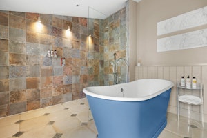 Spa Suite - Bathroom