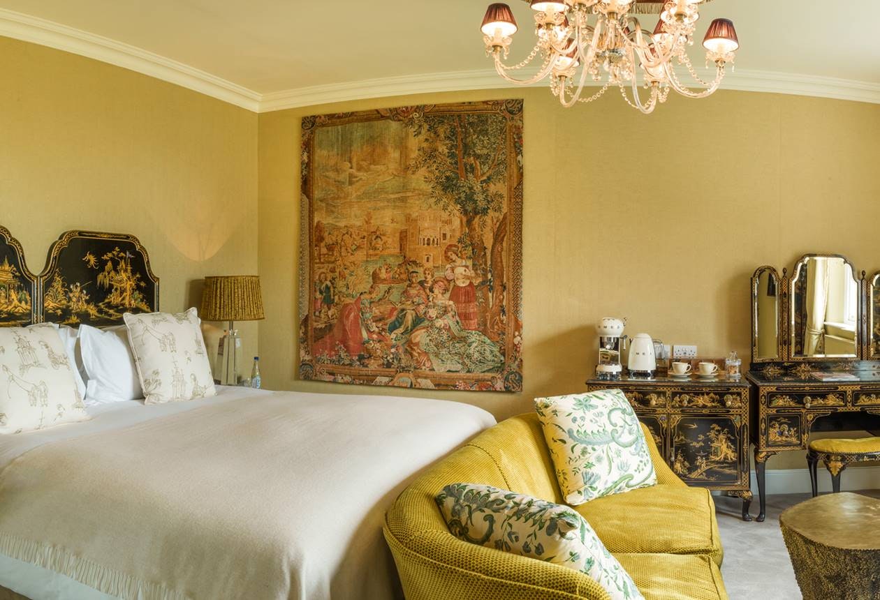 Main House Marvellous Room