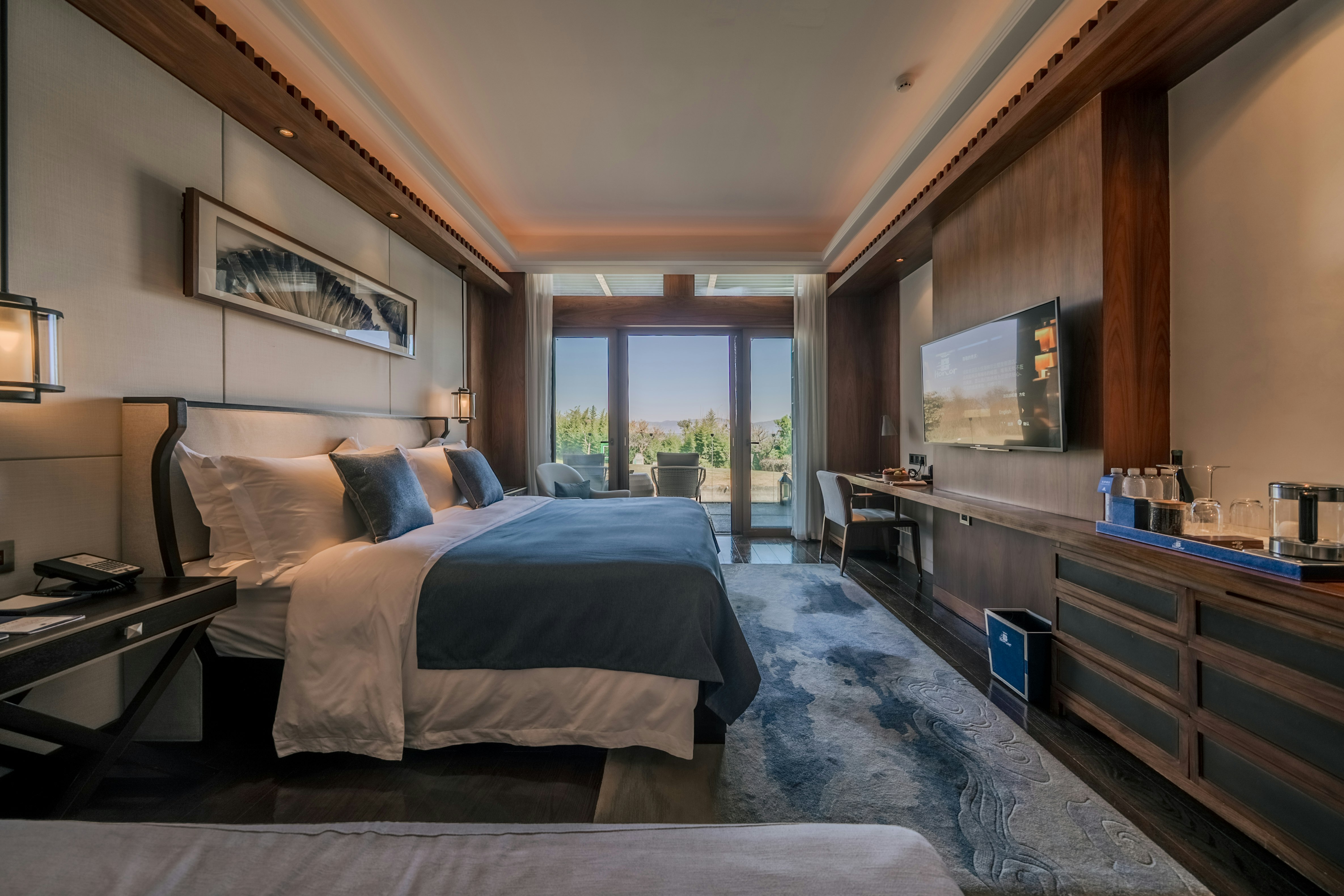 Golf Course View Room - Bedroom