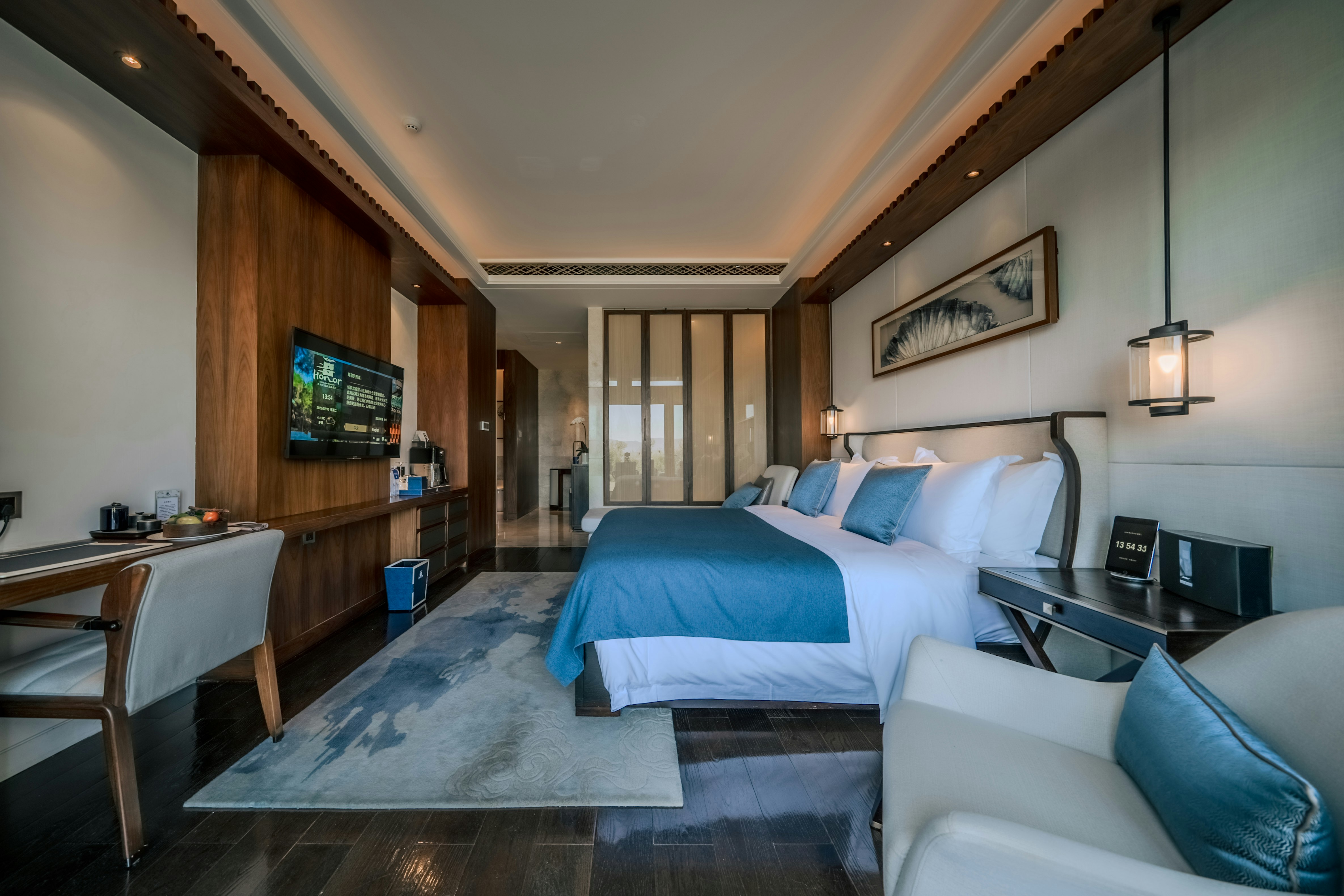 Golf Course View Room - Bedroom