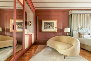 Junior Suite - Living Area