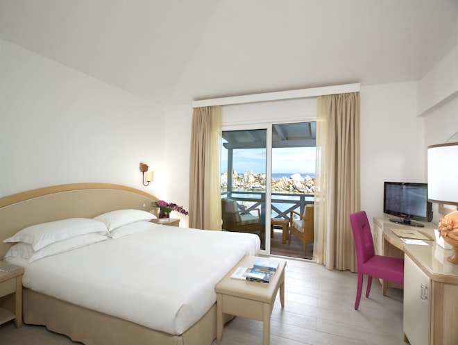 Standard Sea View - Bedroom