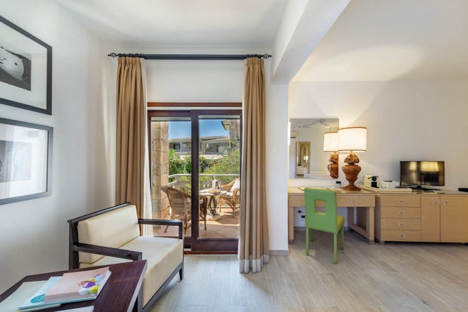 Privilege - Room Details