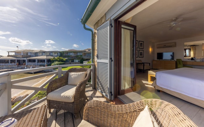 Privilege Overwater - Balcony