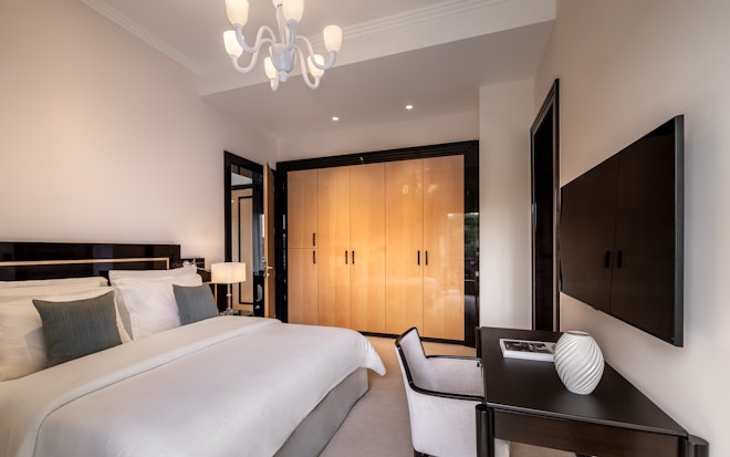 Augusta Grand Suite - Bedroom