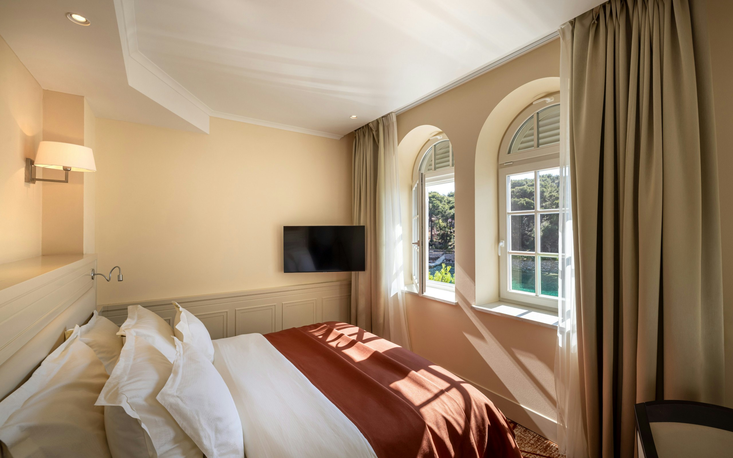 Alhambra Suite with Balcony Sea view