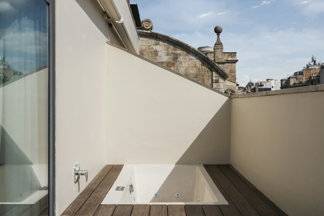 Diamond Suite - Tub