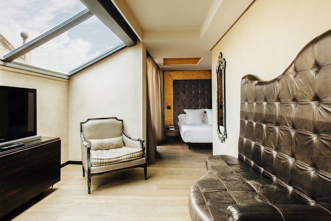 Jewel Suite