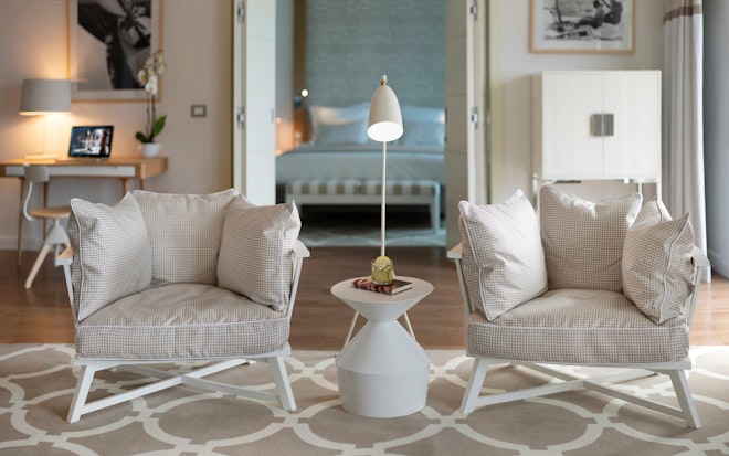 Lovor Suite