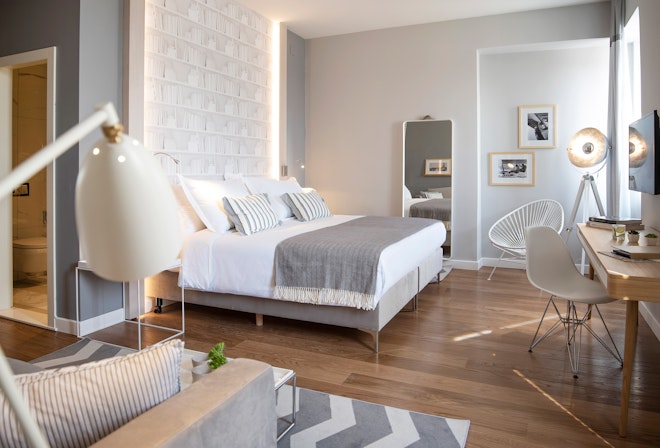 Classic Room Partial Sea View