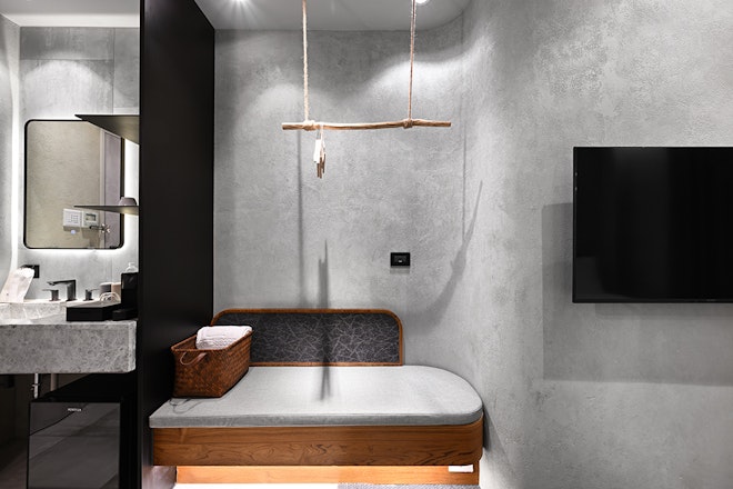 Corner Twin Room