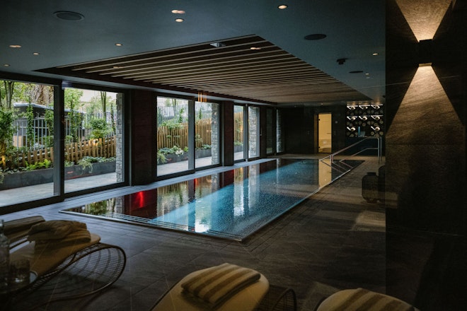 Fire Ice SPA Indoor Pool
