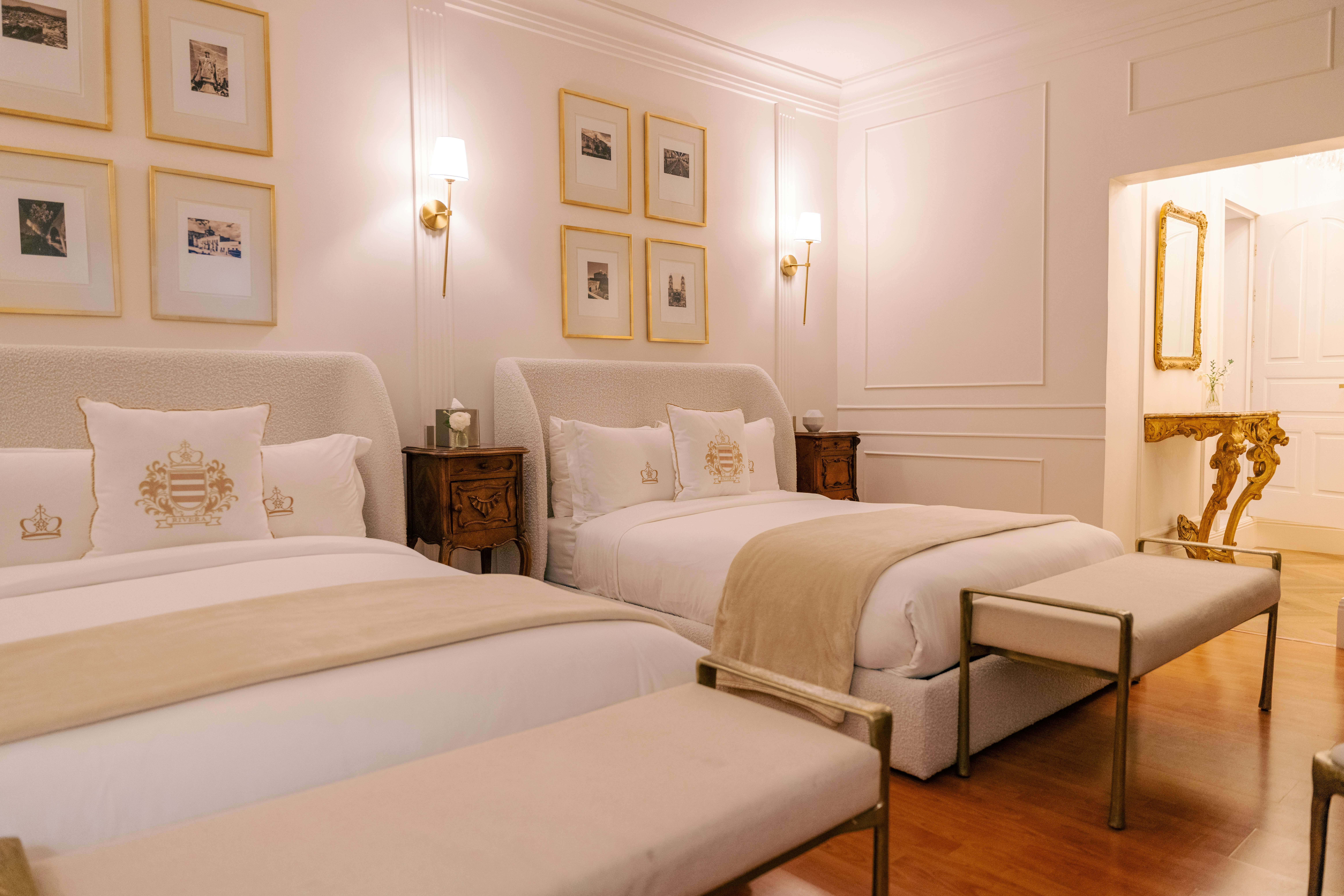 Rivera Double Room - Bedroom