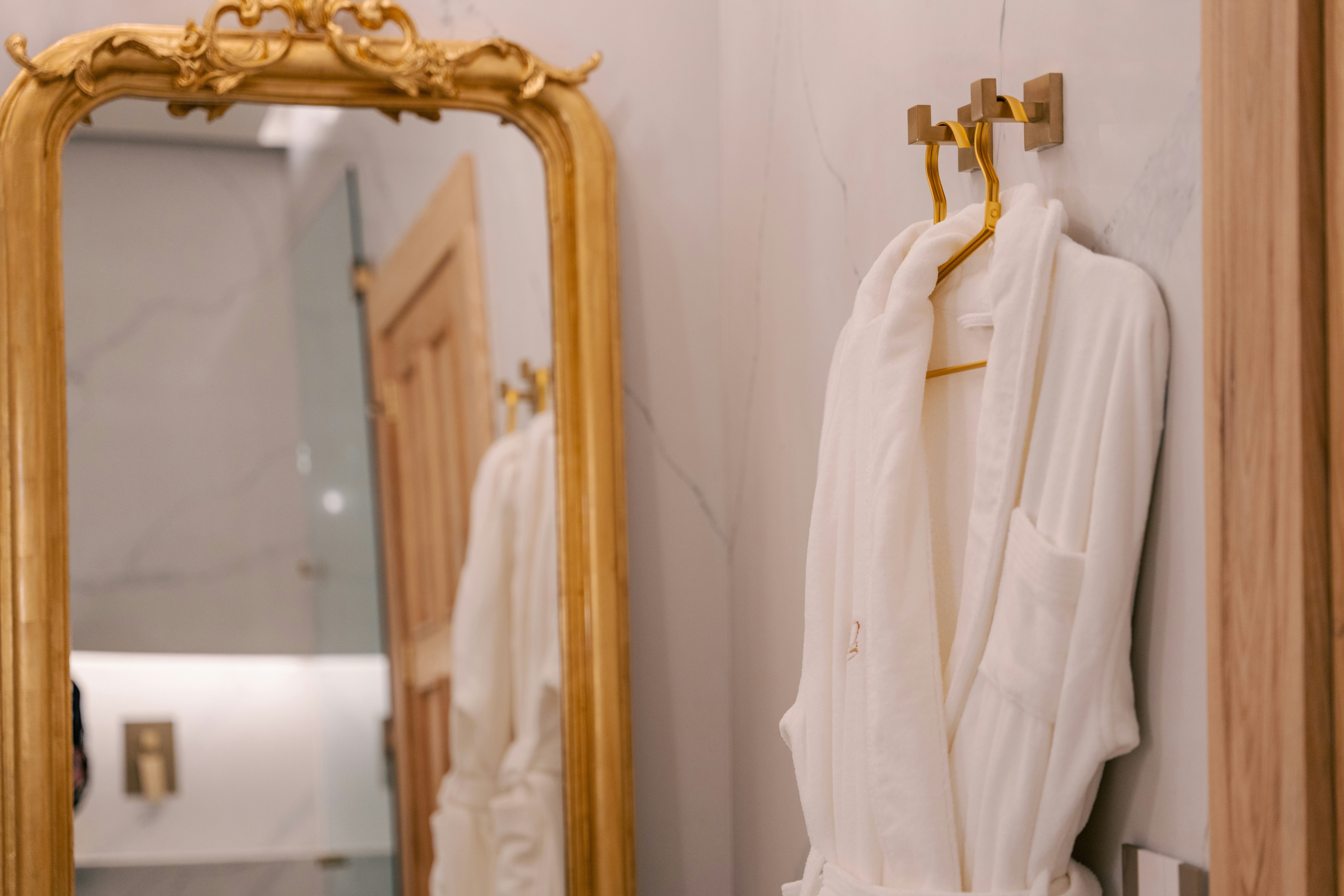 Porfirio Room - Room Details