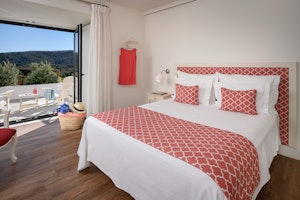 Superior Garden House Room