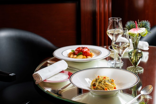 Cafè Romano Restaurant