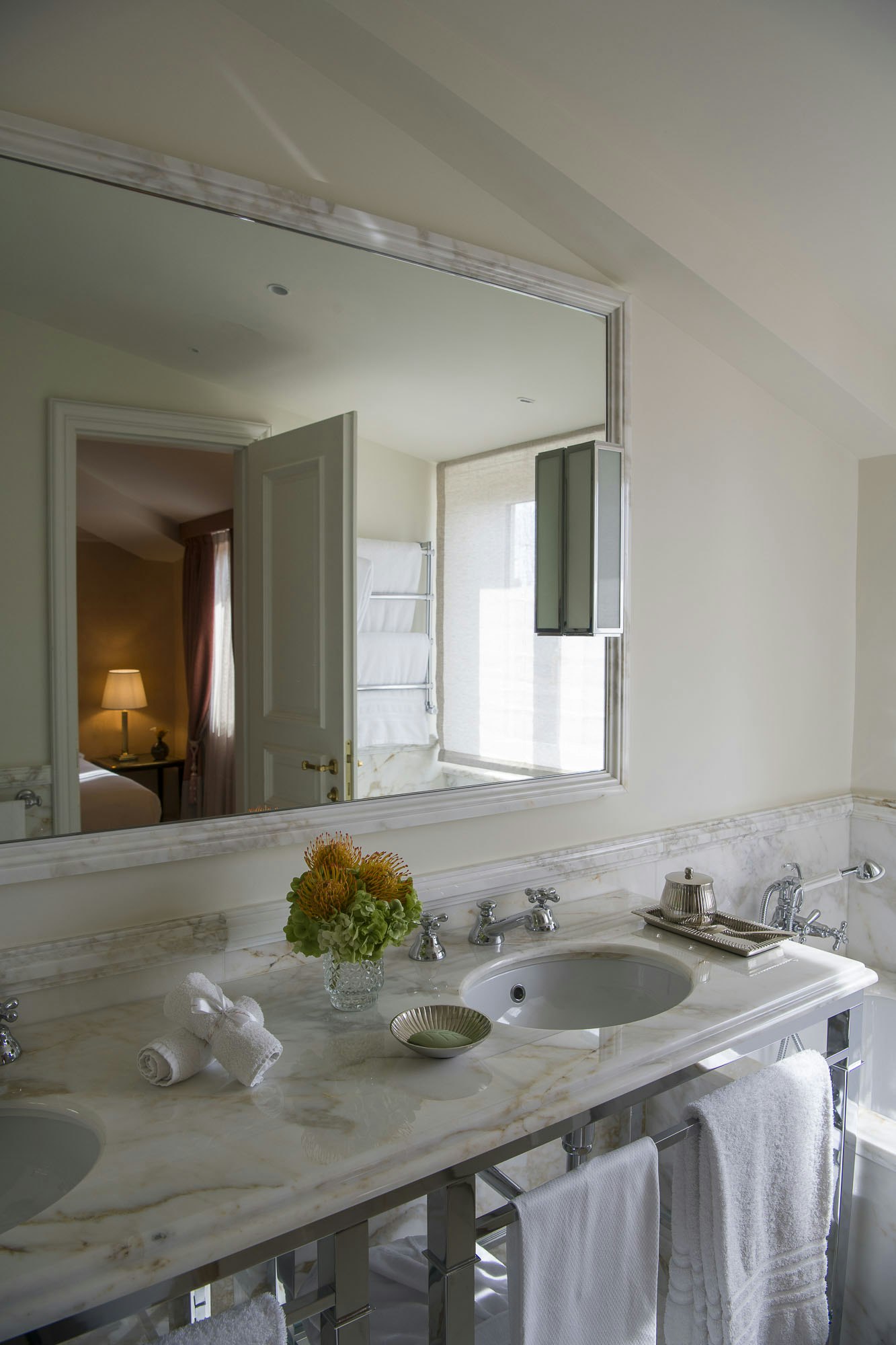 Roman Dream Suite - Bathroom