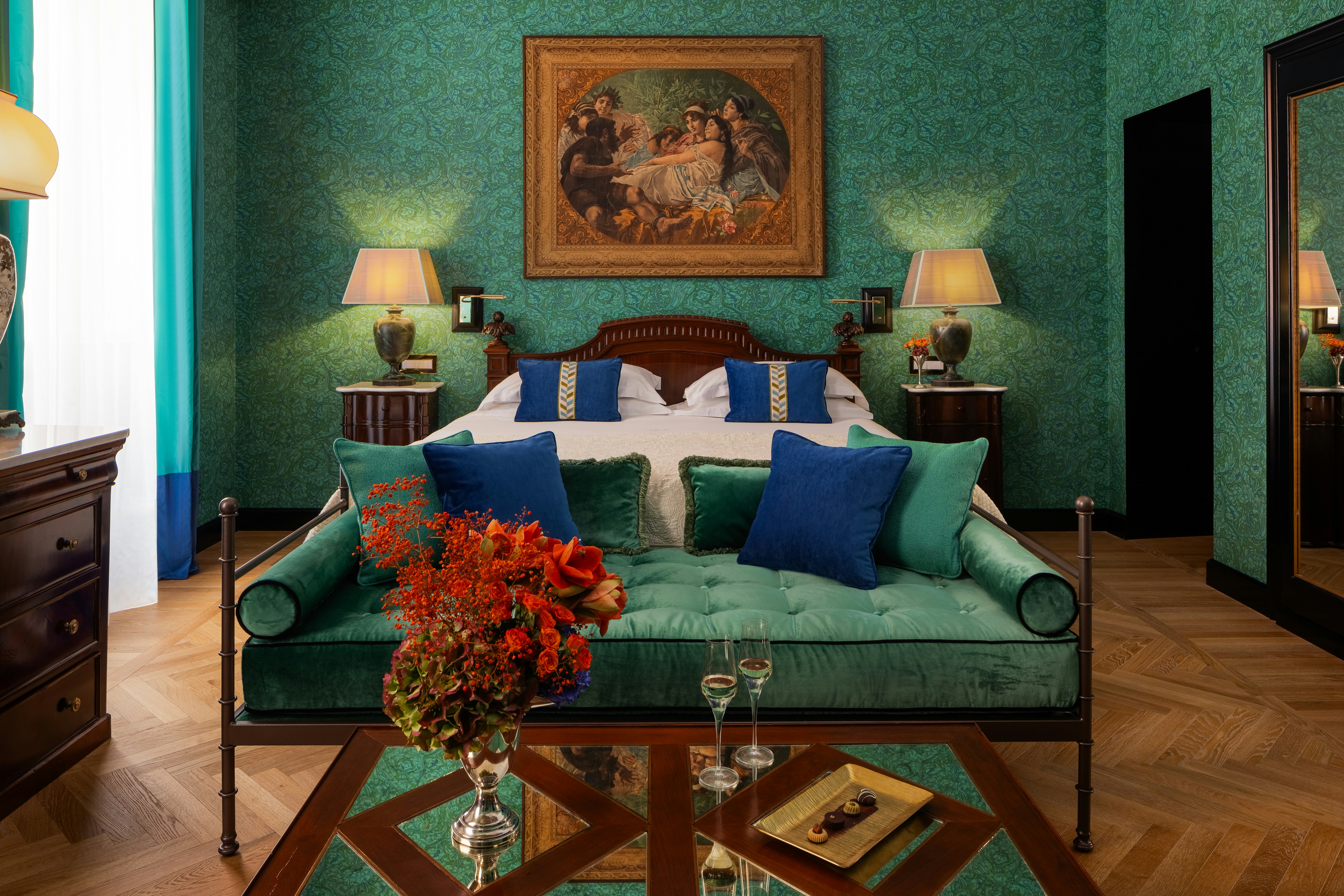 Junior Suite - Living Area