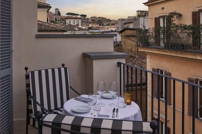 Balcony Suite - Balcony
