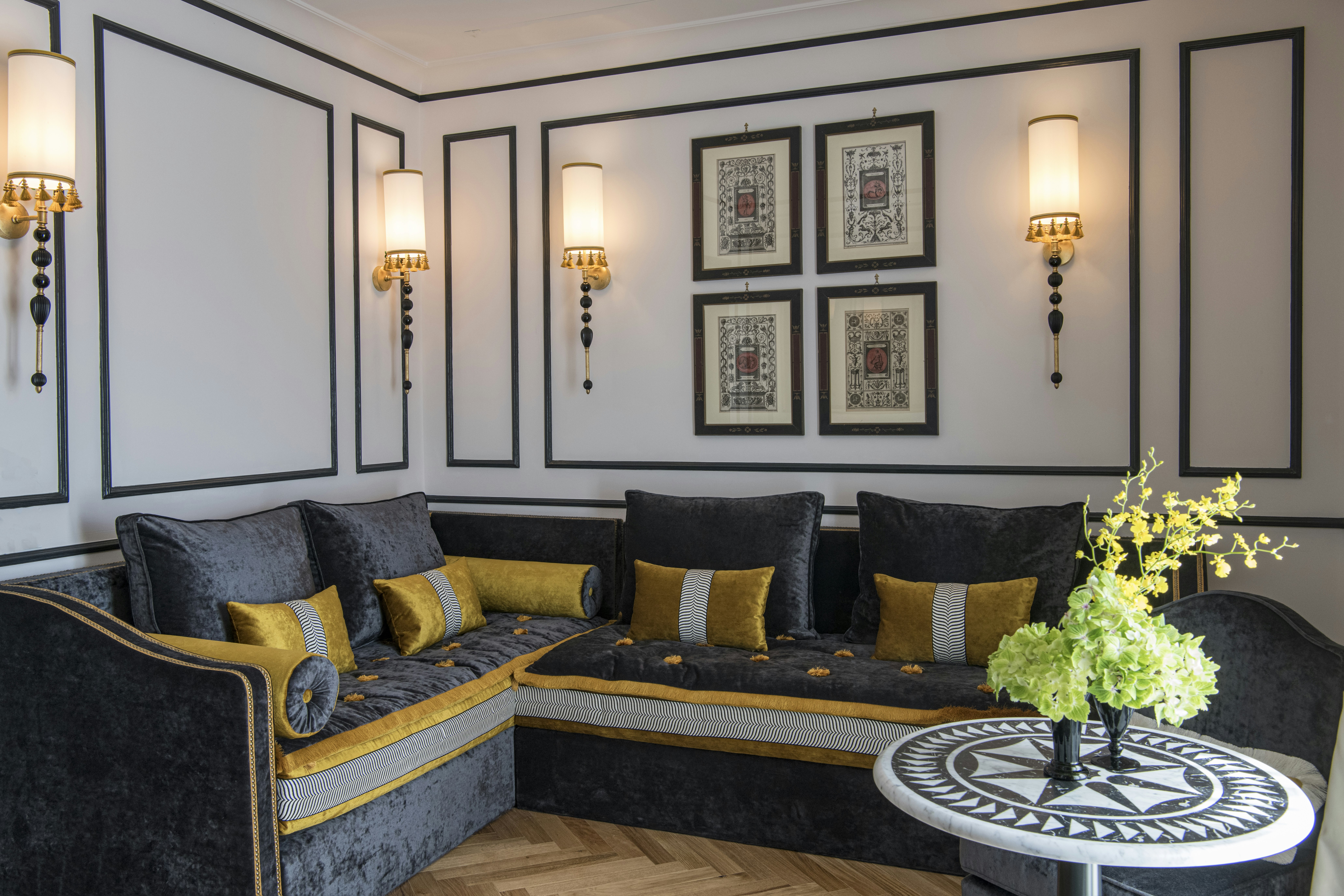 Balcony Suite - Living Area