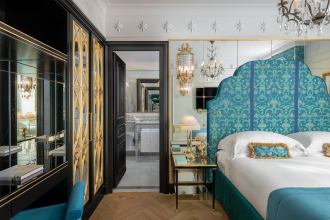 Suite - Bedroom