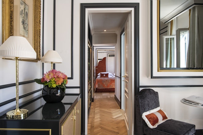 Balcony Suite - Room Details
