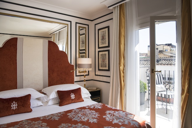 Balcony Suite - Bedroom