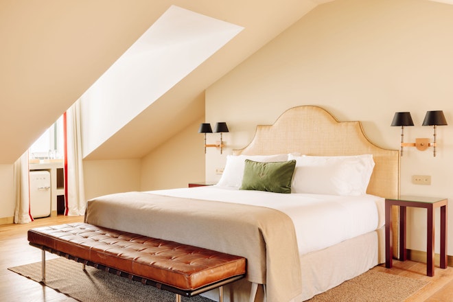 Junior Attic Suite