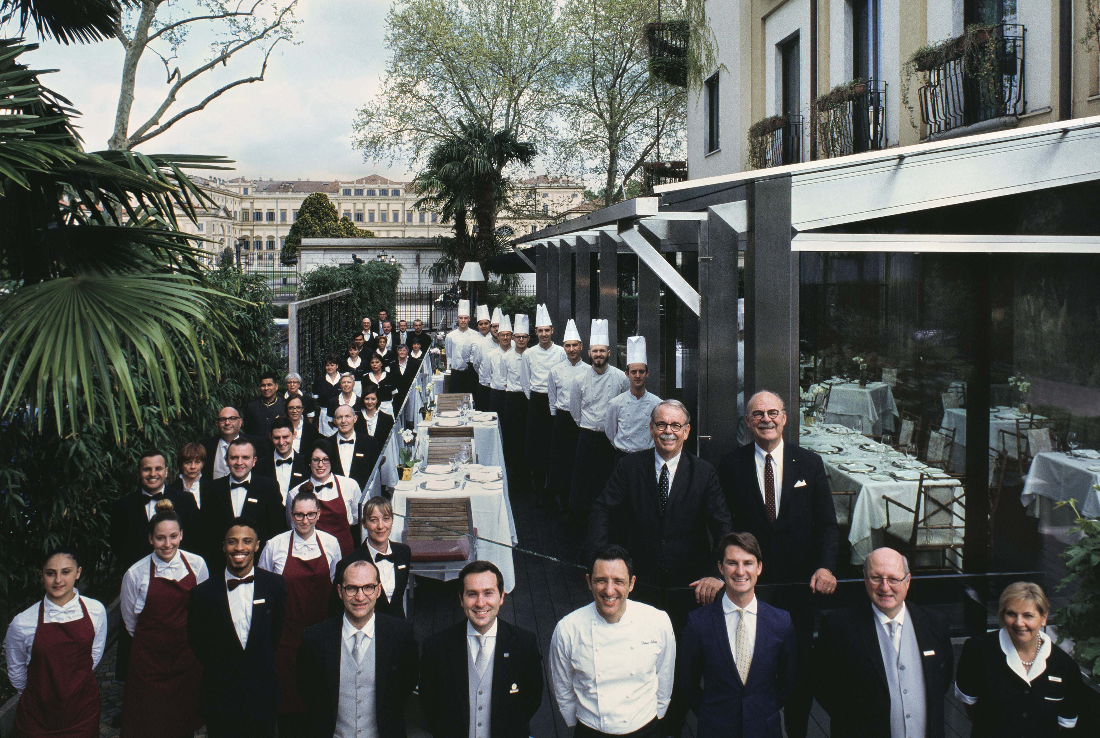 Welcome to Hotel de la Ville