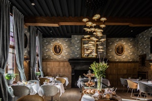 Breakfast Room