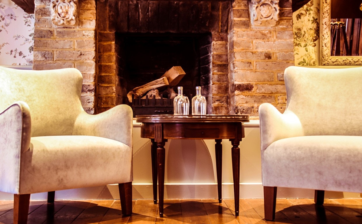 Deluxe Heritage Room - Details