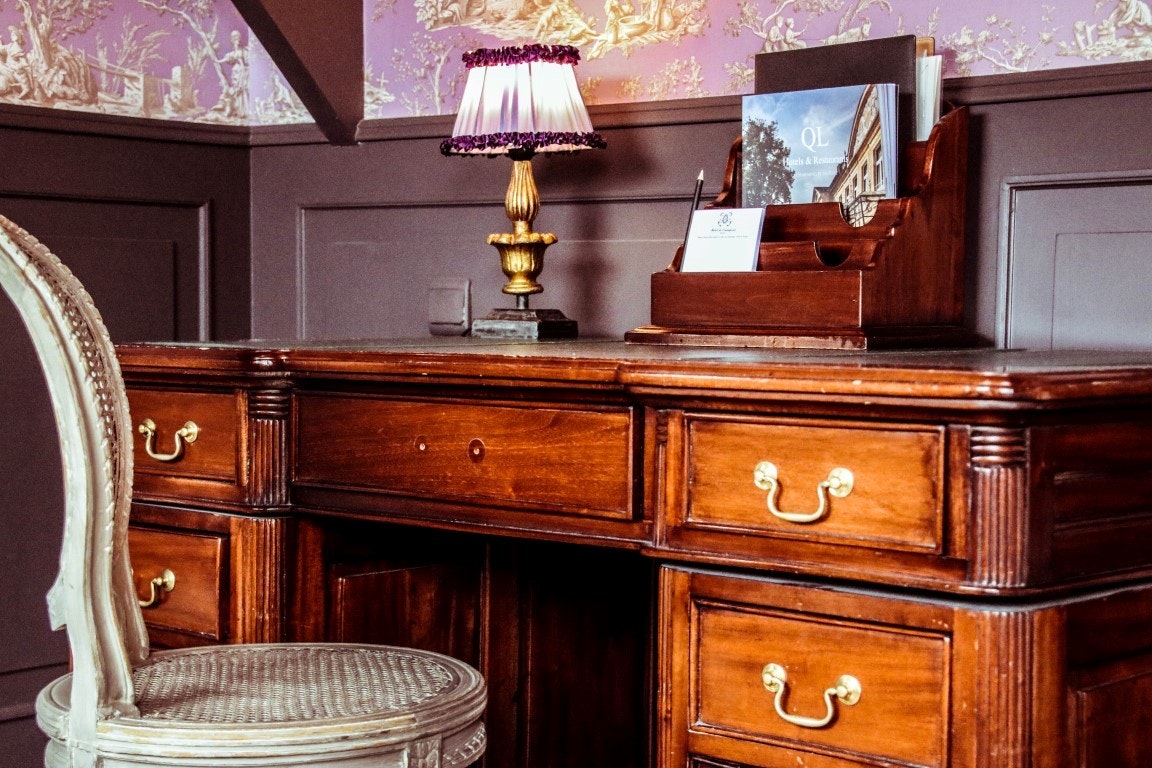 Junior Suite - Living Area